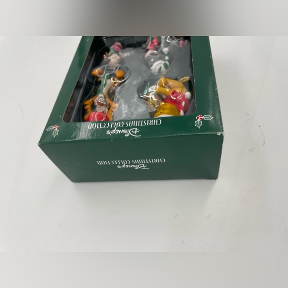 Disney's Christmas Collection Miniature Ornament Set DISNEY Pooh - Picture 2 of 4